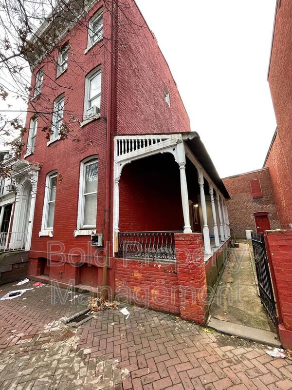 238 S 6th St Unit Apt. 2 1st Fl. Rear, Reading, PA 19602 Condo for