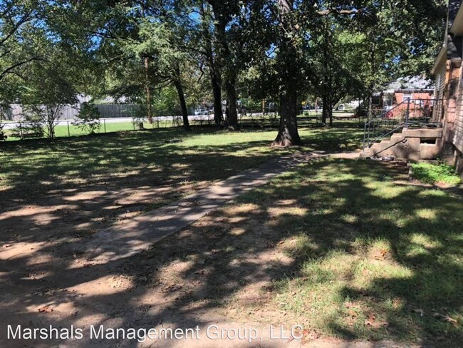 Building Photo - 3 br, 2 bath House - 3811 Jenny Lind Road