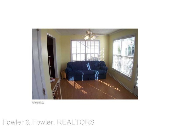 Building Photo - 306 Sterling Ridge Dr