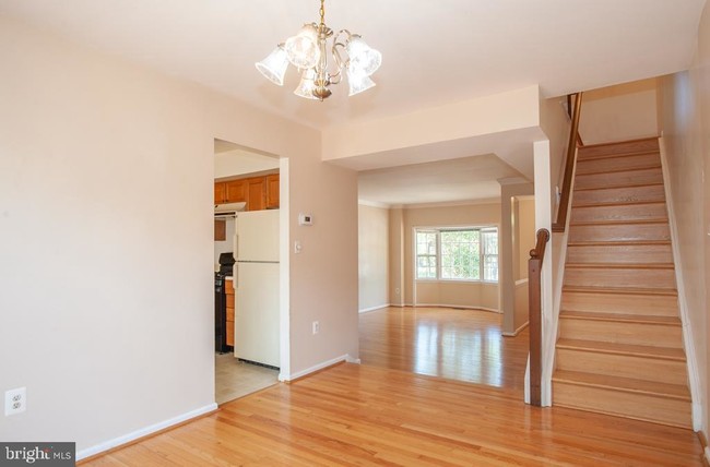 Building Photo - 6206 Walkers Croft Way