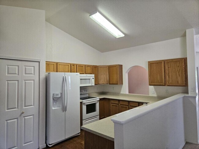 Foto del edificio - 500 Rider Ridge Dr