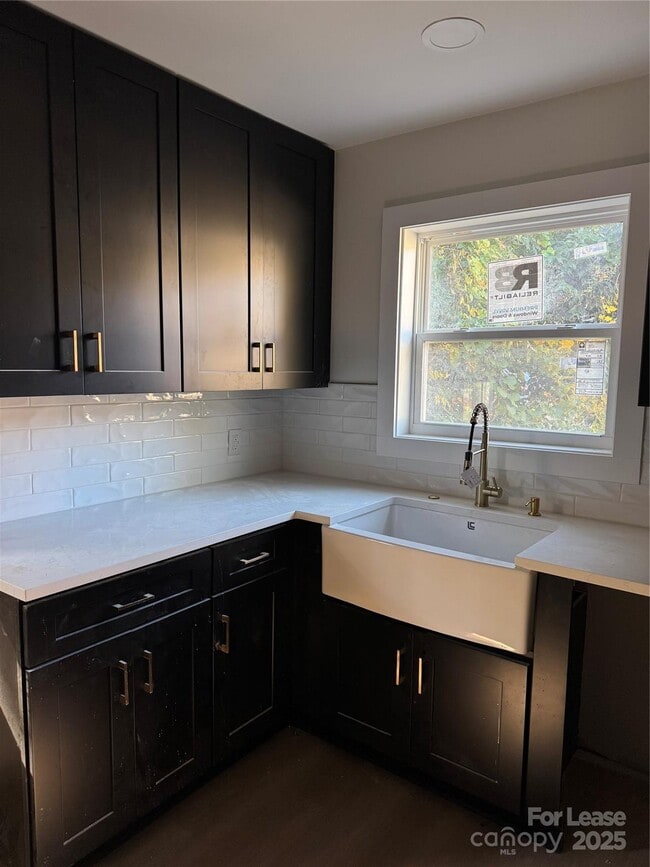 Building Photo - 1314 Anderson St