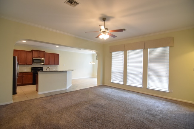 Building Photo - 518 Wedgwood Dr