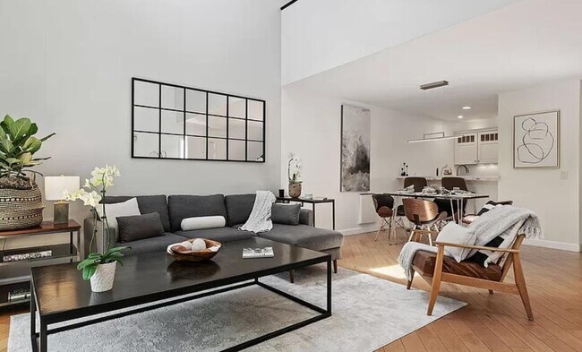 Foto del edificio - 3566 MODOC Rd Unit 33