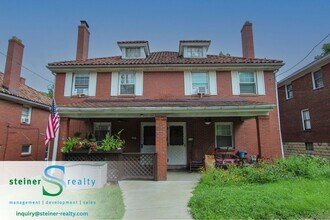 Building Photo - 514-516-516 McCully St