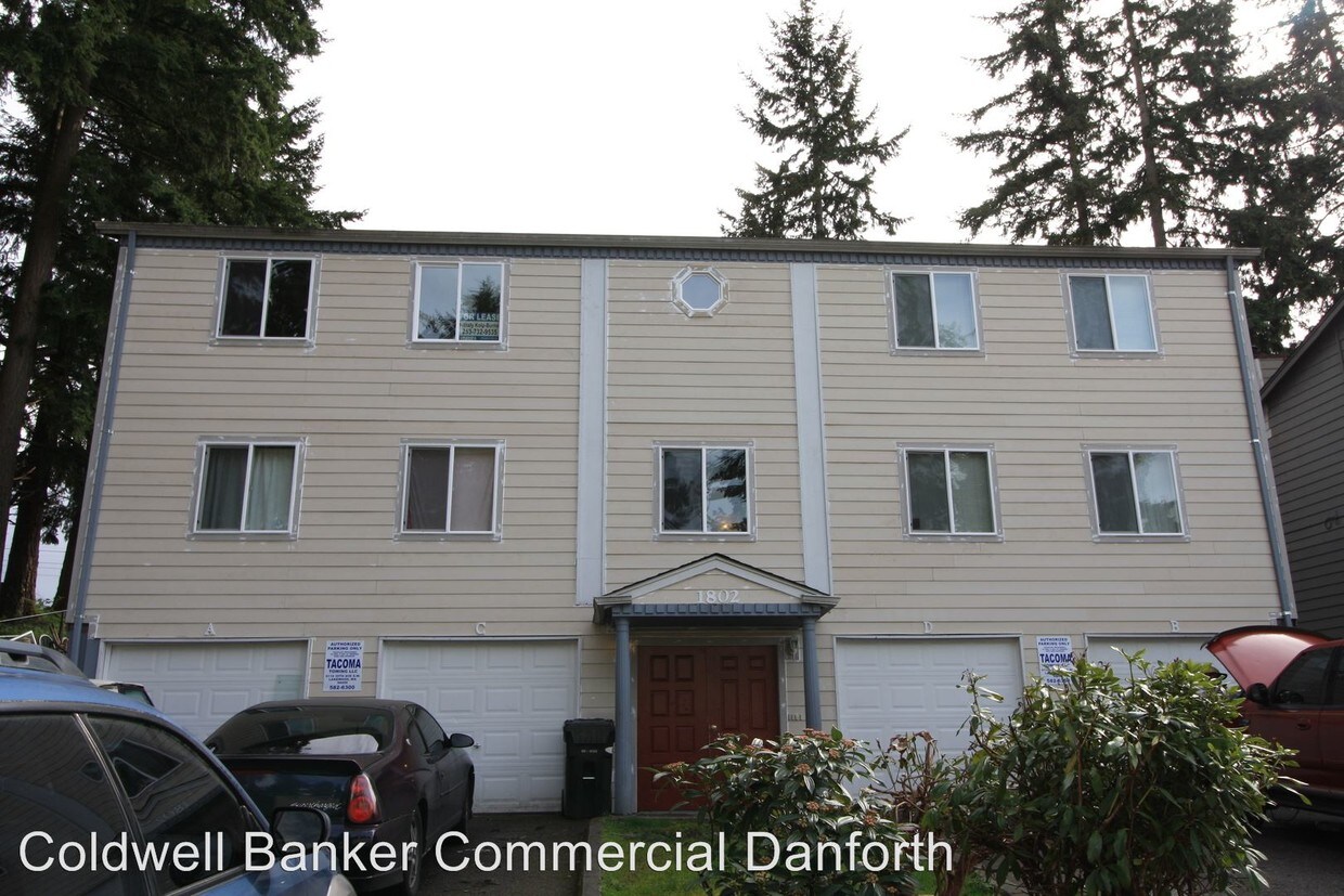 Primary Photo - 1802 S Woodland Glen Dr