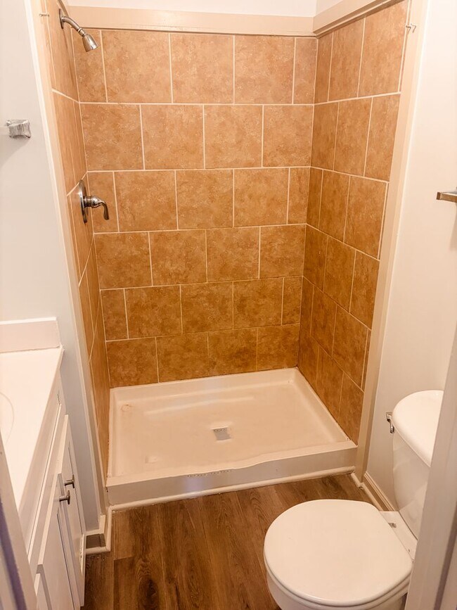 Foto del edificio - 51 Candlewyck