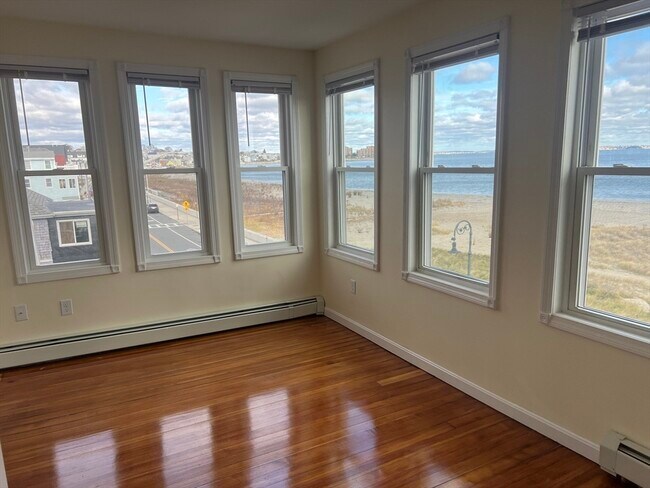 Foto del edificio - 117 Winthrop Shore Dr