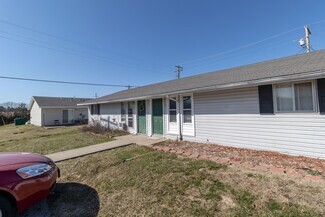 Building Photo - 7401 N Moberly Dr
