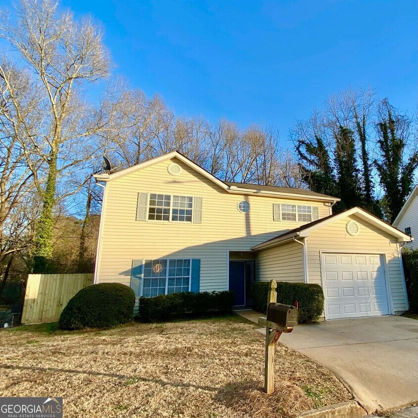 Primary Photo - 3543 Sweetgum Ln