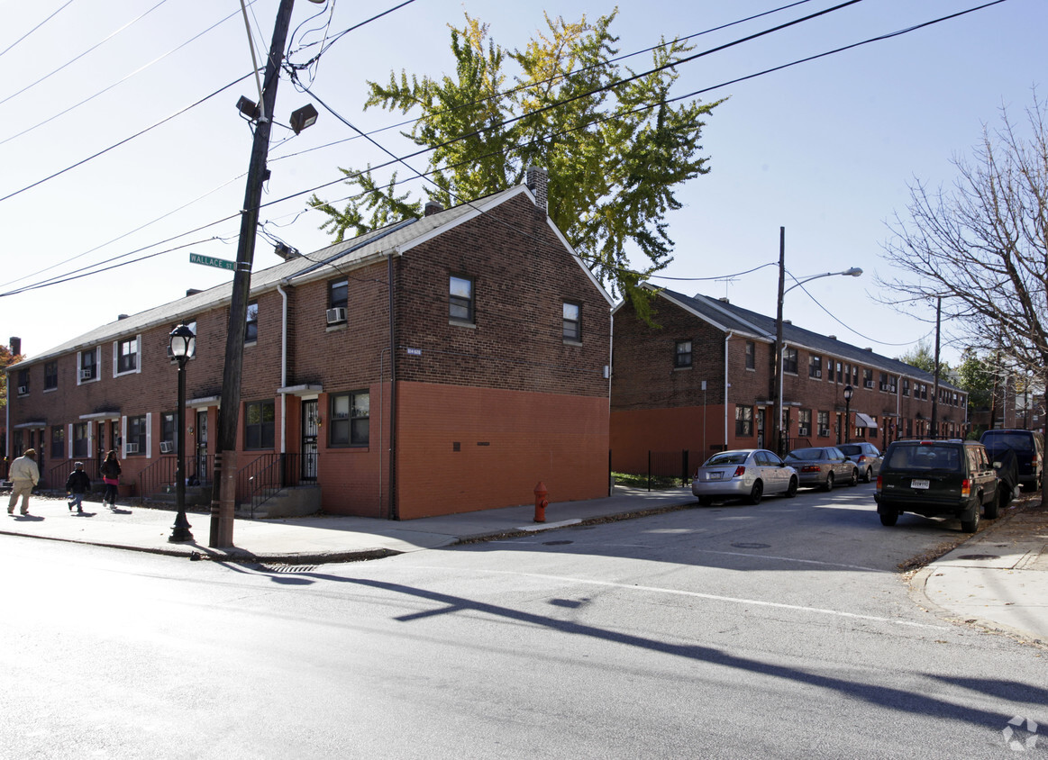 Foto del edificio - Spring Garden Apartments