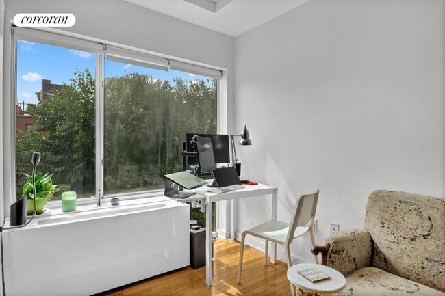 Foto del edificio - 152 E 118th St
