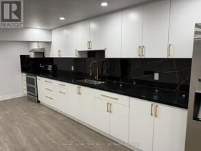 Building Photo - 214 Durham St E