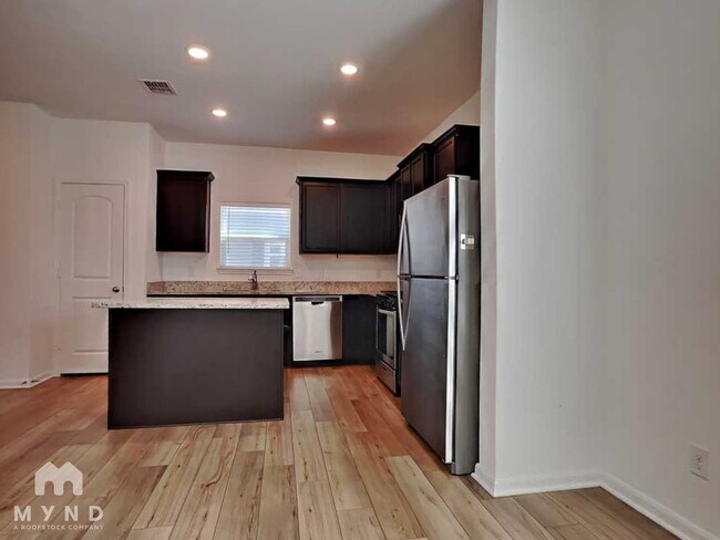 Foto del edificio - 10830 Quinn Ct