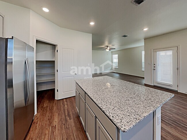 Building Photo - 372 Aspen Waters