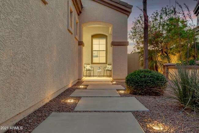 Foto del edificio - 6672 S St Andrews Ct