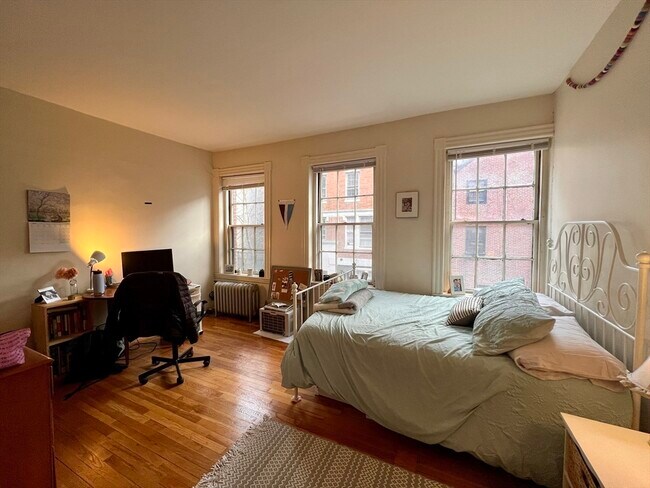 Foto del edificio - 81 W Cedar St