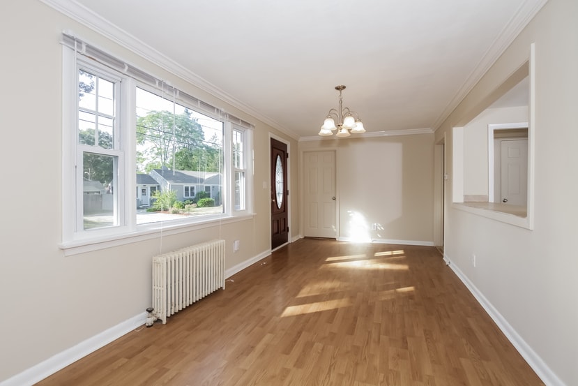 Primary Photo - 41 Long St