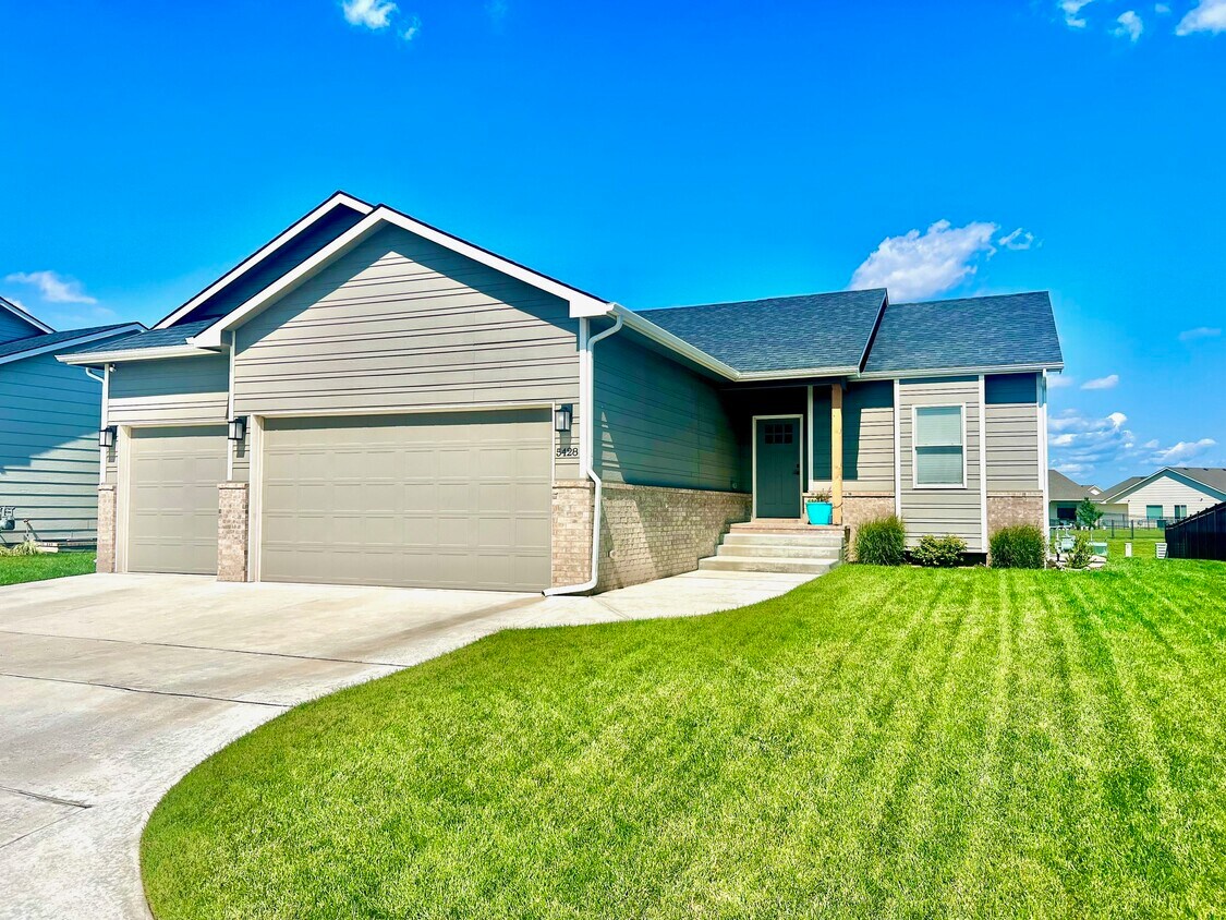 Foto principal - 5428 N St Paul Ct