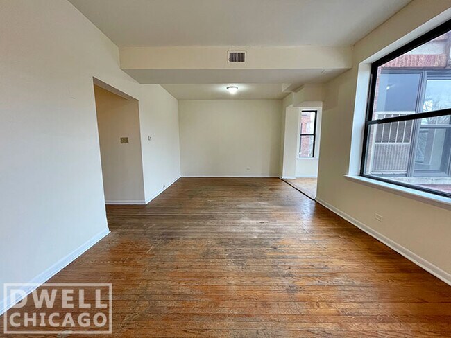Building Photo - 2323 N Kedzie Blvd
