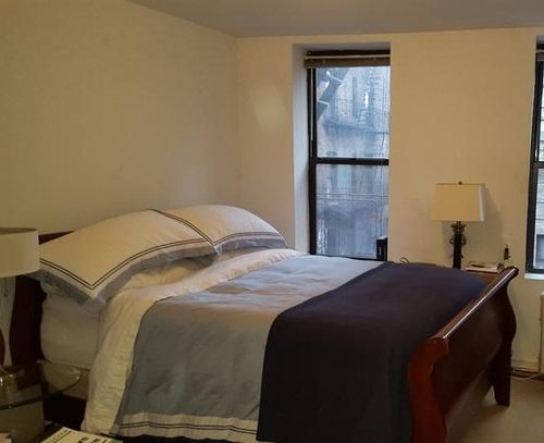 Primary Photo - 209 Mott St