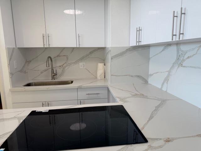 Foto del edificio - 4454 Seaside Ave