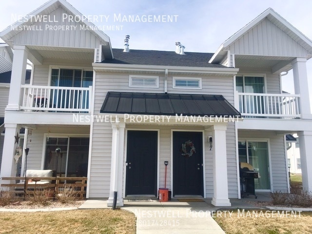 Primary Photo - Cute 2-Bed Condo in Springville