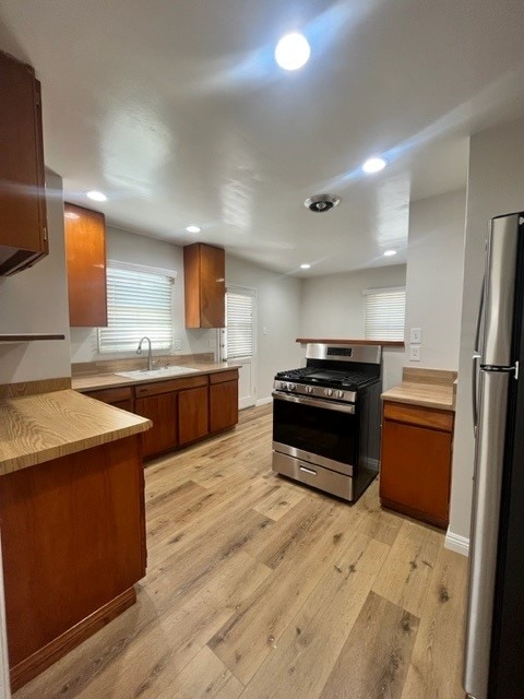 Building Photo - 134 Orange Grove Ave