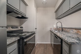 Interior Photo - Ridge Point