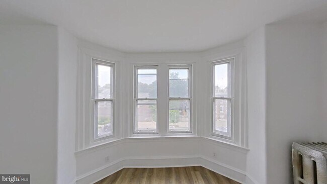 Foto del edificio - 5012 Old York Rd