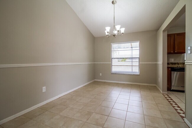 Foto del edificio - 9619 Bandelier Dr