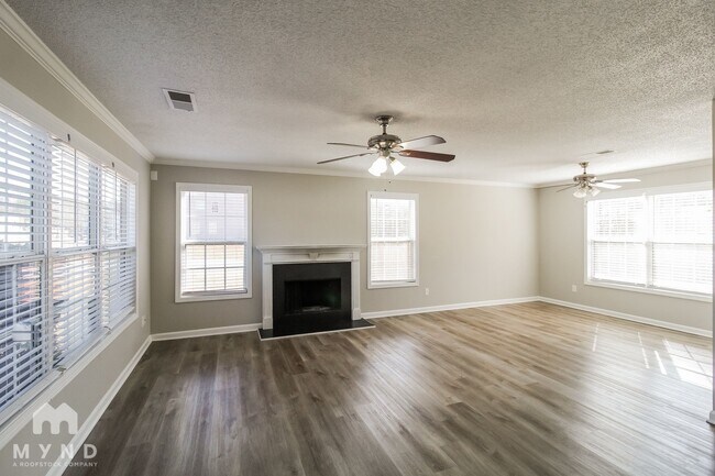 Foto del edificio - 1740 Jessica Ct