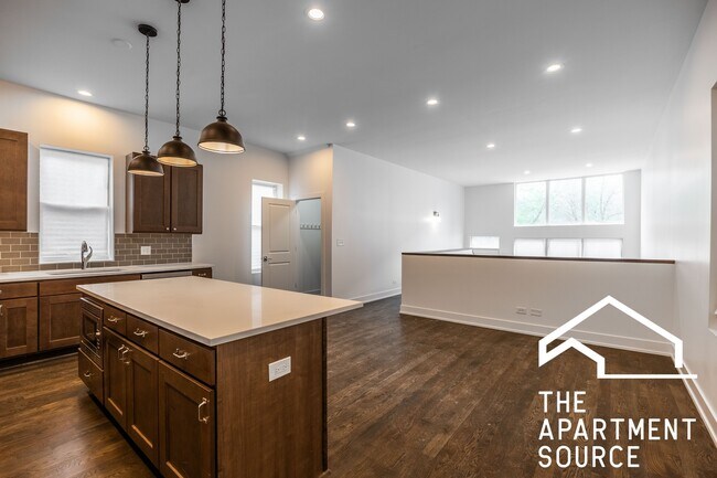 Foto del edificio - 1836 S Carpenter St