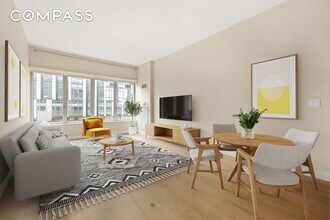 Building Photo - 2 N 5th St