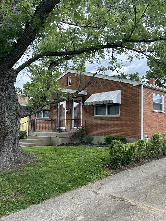 Building Photo - 364 Cleveland Ave
