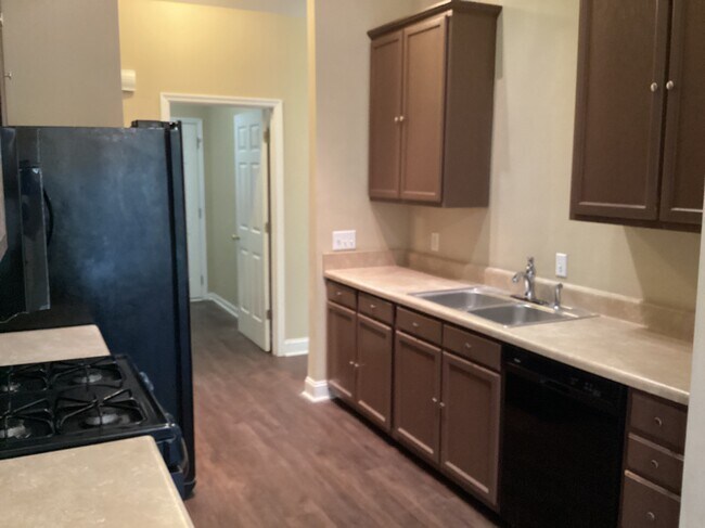 Foto del edificio - 15 Commissioners Ct