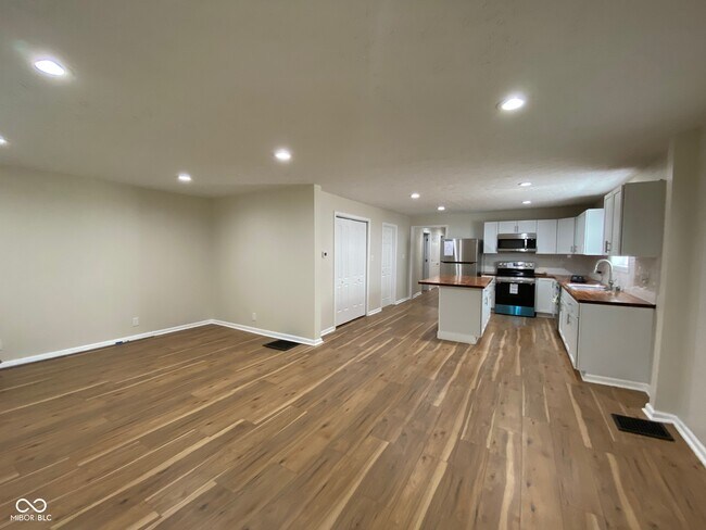 Foto del edificio - 3903 Rookwood Ave