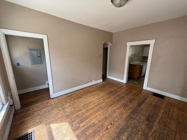 Foto del edificio - 483 Littleton St