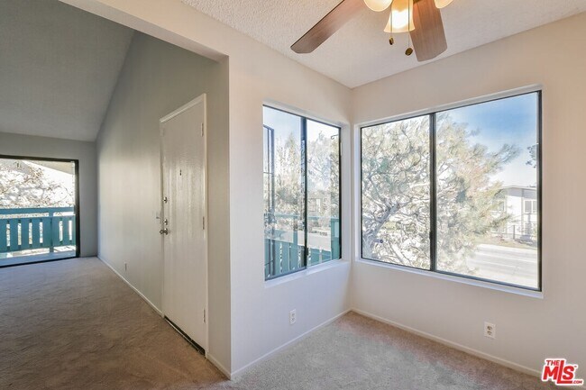 Foto del edificio - 20505 South Vermont Avenue, Unit 6
