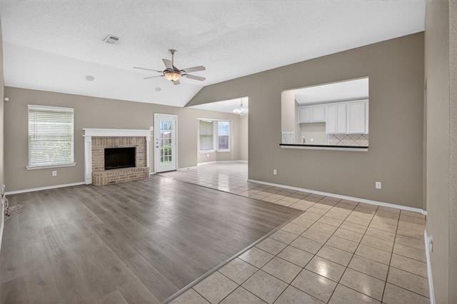 Building Photo - 1105 Hidden Glade Dr