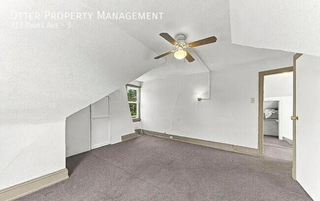 Foto del edificio - 317 Davis Ave