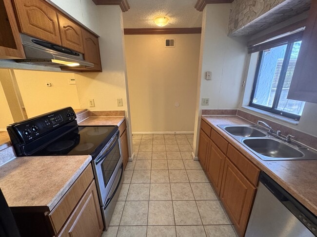 Photo - 4745 Chevy Pl Townhome