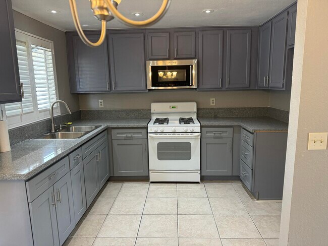 Foto del edificio - 5232 Karling Pl
