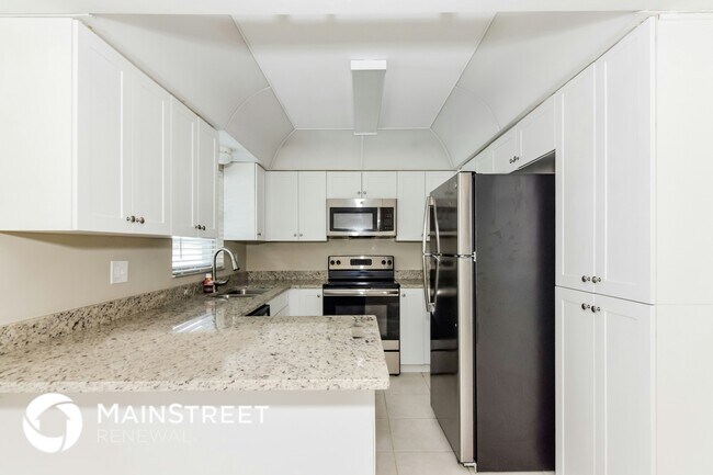 Foto del edificio - 1602 Cromwell Dr