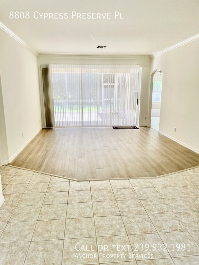 Foto del edificio - 8808 Cypress Preserve Pl