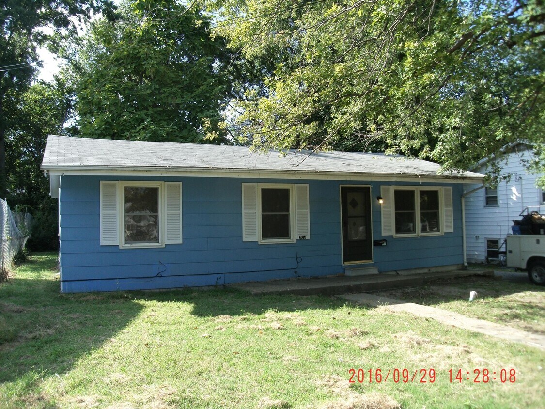 209 Bryant St, Columbia, MO 65203 House for Rent in Columbia, MO