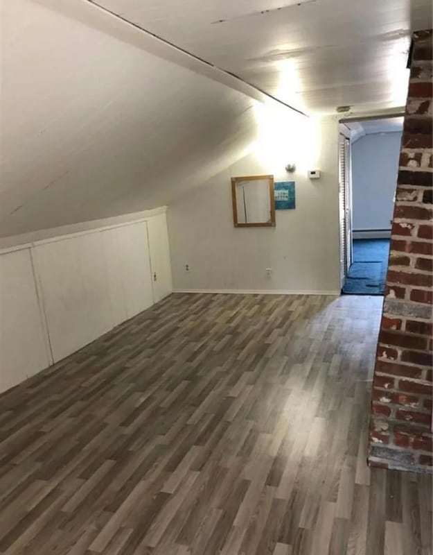 Building Photo - 13 Gallup Ln