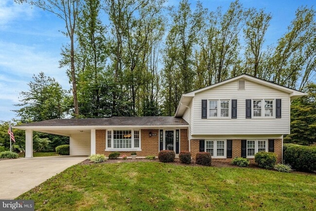 Building Photo - 615 Kearney Ct SW