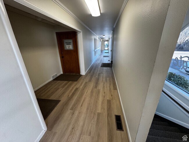 Building Photo - 405 S 100 E