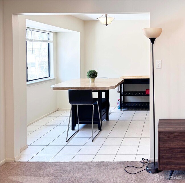 Foto del edificio - 1111 Edison Glen Terrace